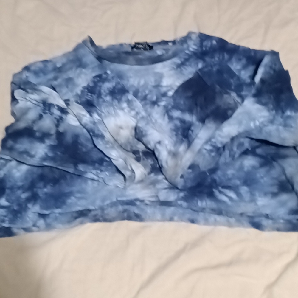Rue21 Dyed Blue Cropped Long Sleeve